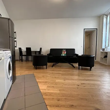 Champs Elysees 3 * Париж